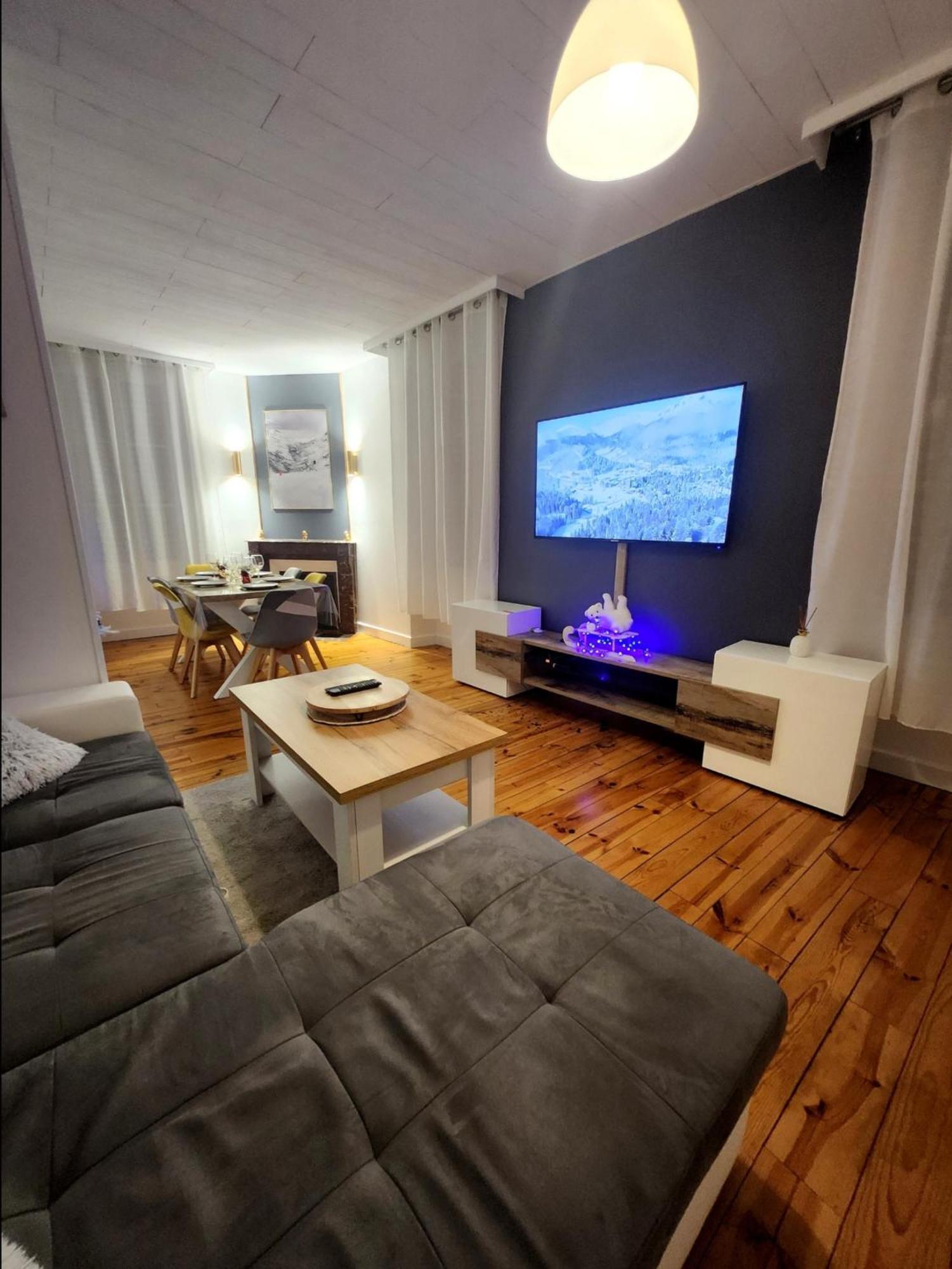 Chaleureux Appartement Refait A Neuf Vic-sur-Cere Luaran gambar