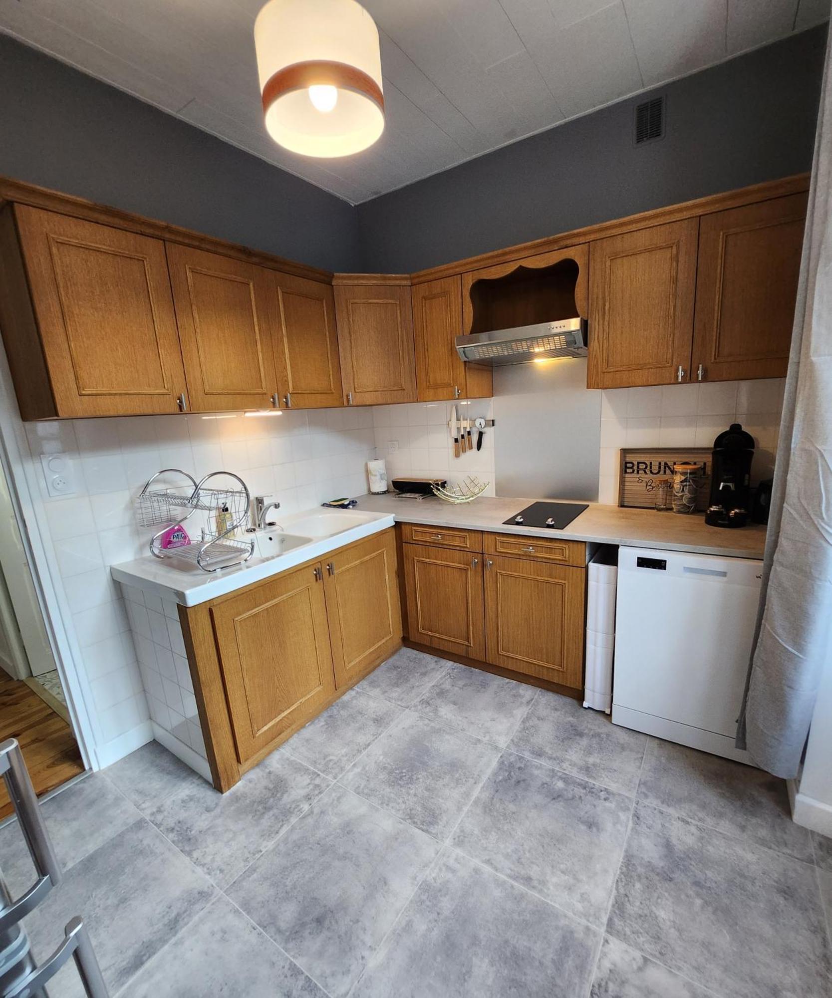 Chaleureux Appartement Refait A Neuf Vic-sur-Cere Luaran gambar